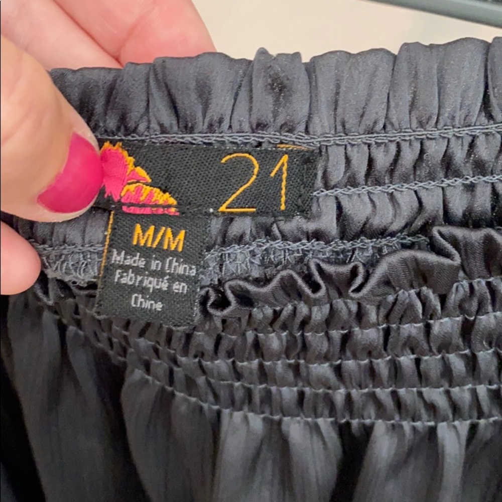 Forever 21 Top - Medium - Picture 2 of 2